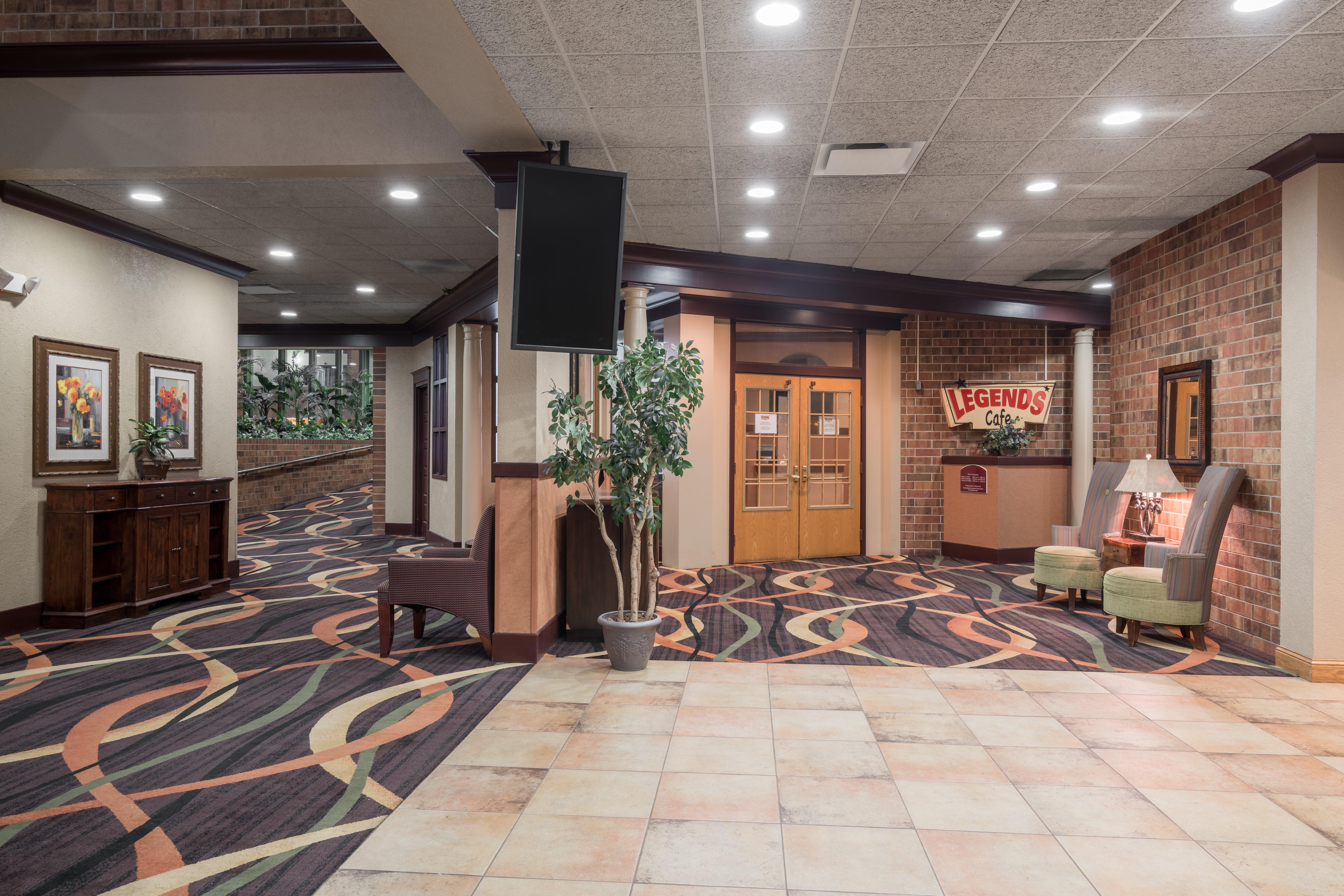 Holiday Inn & Suites St. Cloud By Ihg Saint Cloud Eksteriør billede